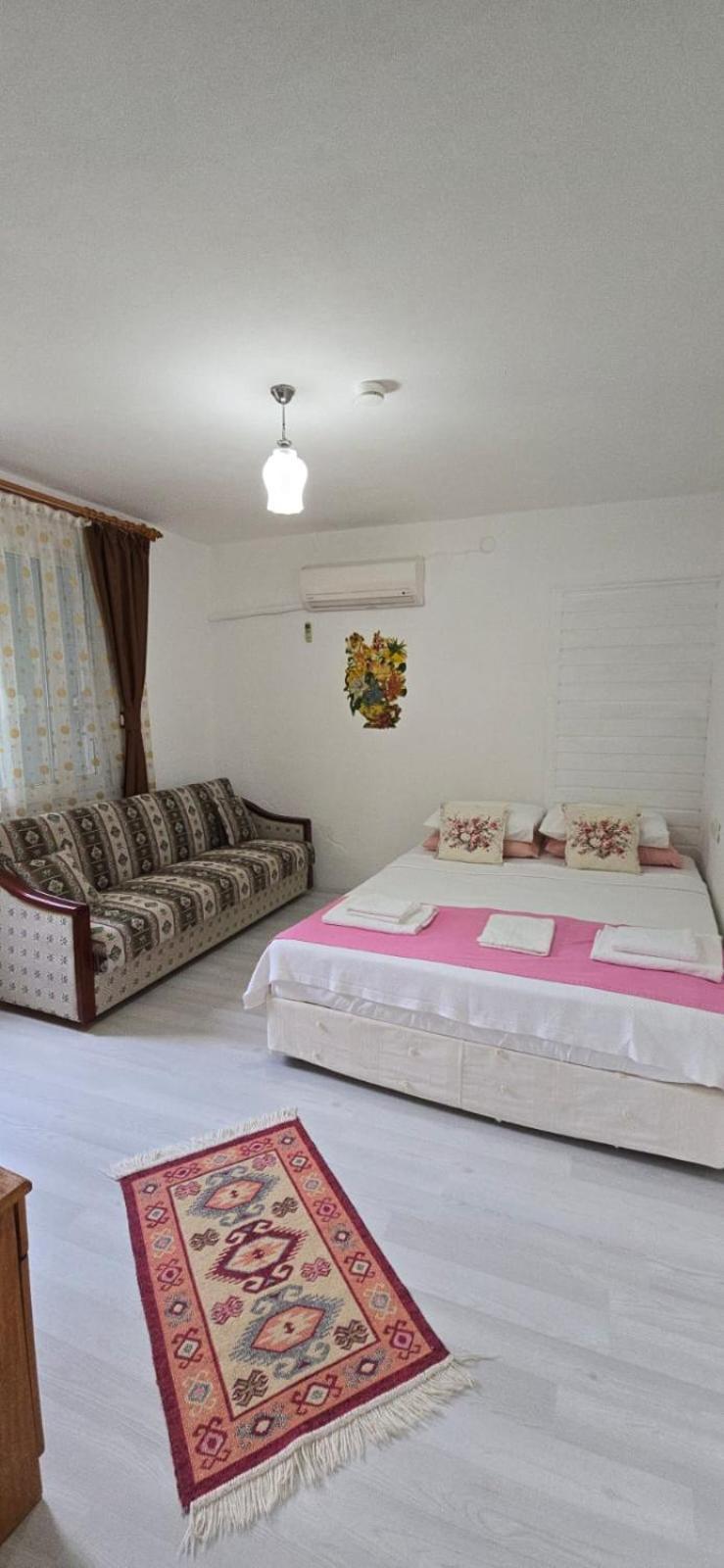 Sera Pansiyon Çıralı Exteriör bild