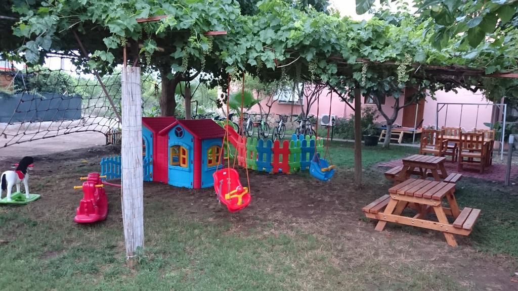 Sera Pansiyon Çıralı Exteriör bild